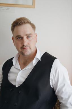 Есаев Артём Александрович